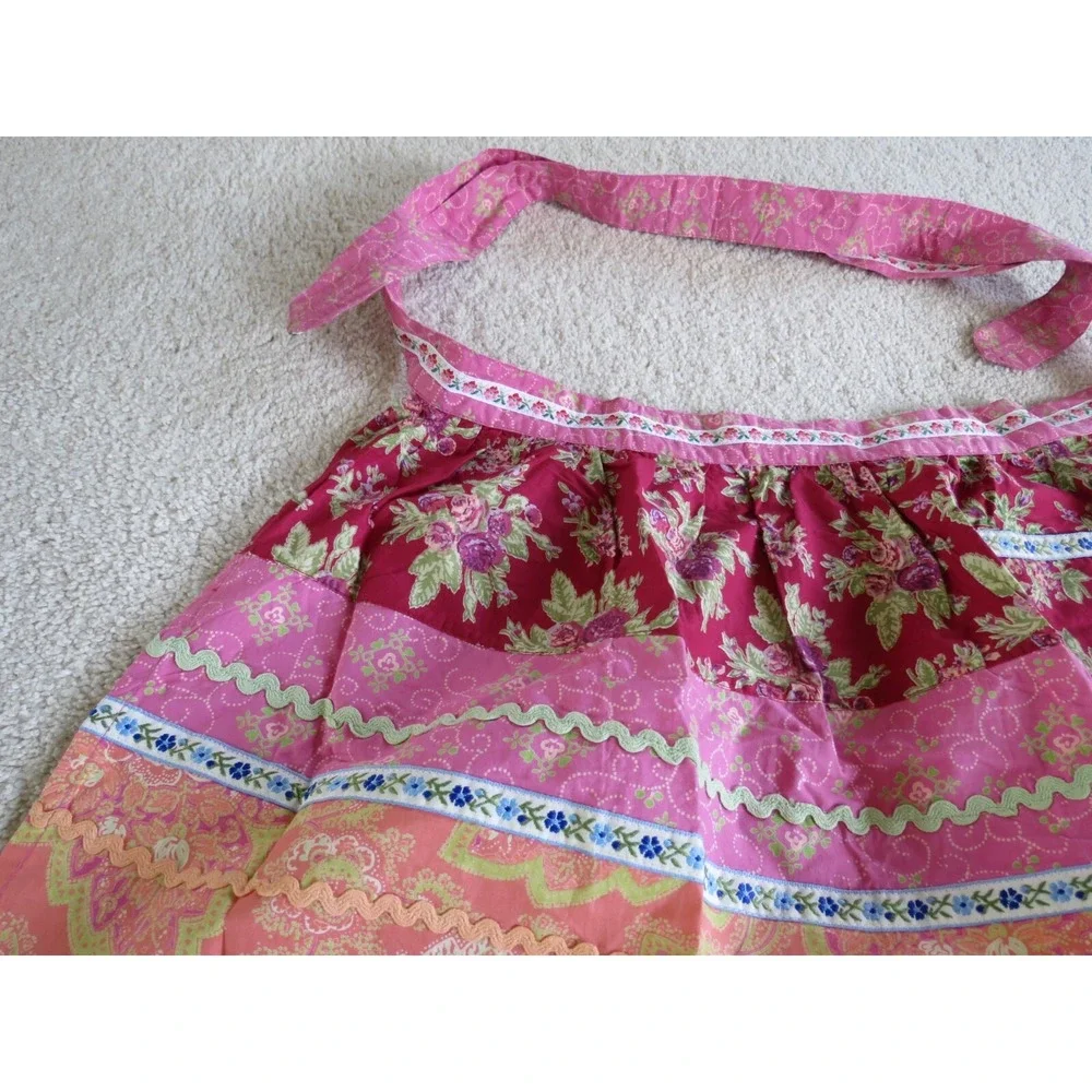 Cotton Embroidered Floral Apron 76 Inch Tie Red Pink OSFA